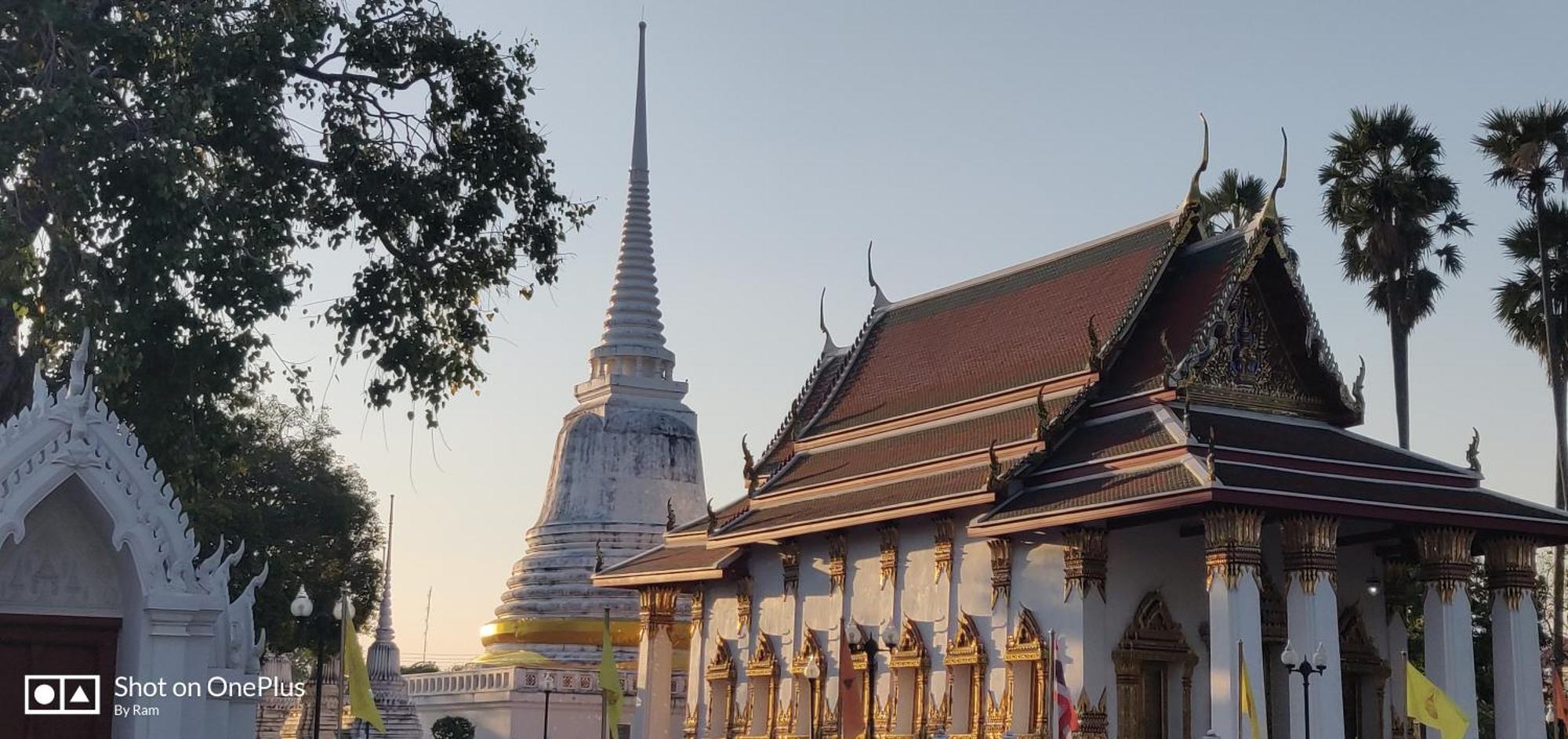 Hotel V House Phra Nakhon Si Ayutthaya Exterior foto